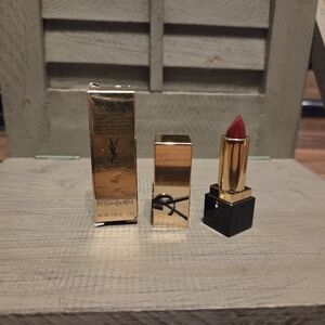 Yves Saint Laurent Rouge Pur Couture Lipstick